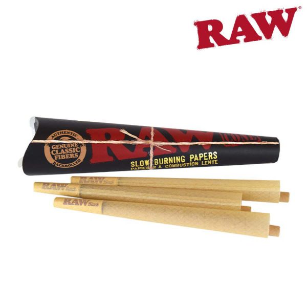 RAW Black King Size Cones – 3 per pack ~ 32 packs per display