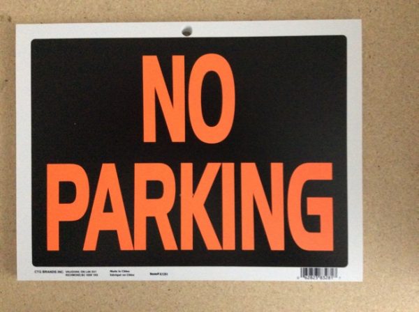 PVC Sign – 9″ x 12″ ~ No Parking