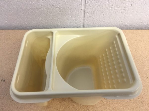 Bennett Plastic Re-Usable Paint Trim Cup