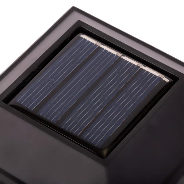 Solar LED Warm Pathway Stake Light – 2.95″ x 12″ ~ 12 per display